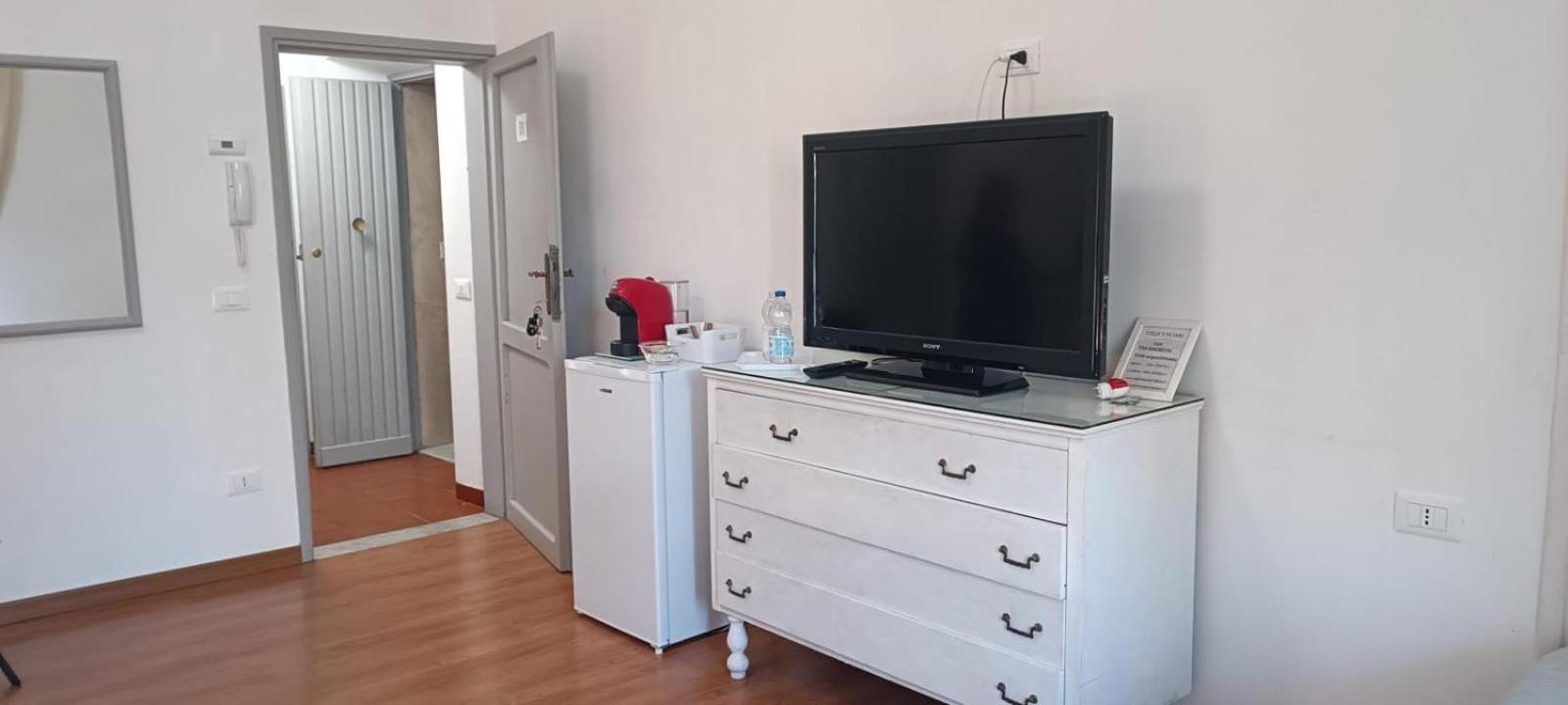 Velia'S Home Casa Vacanze B&B Castel Sant'Elia 외부 사진